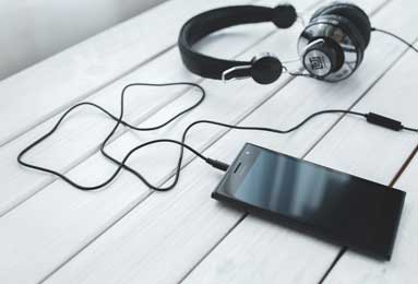 24岁巴西新神锋15轮11球！他竟从工地踢到英超，正与哈兰德争金靴